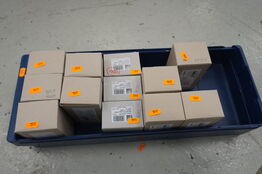 Kasse med div. MONT BLANC blæk