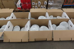 6 stk. Kasser med diverse tallerkener 