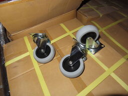 ca. 1700 stk. møbelhjul