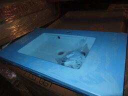 5 stk håndvaske og 6 kasser møbelhjul