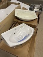 4 stk. Vaske til badeværelse og 1 stk. Stålvask