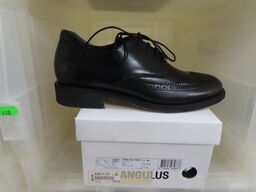 Sko - ANGULUS - Str. 40