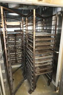 4 stk. stikvogne med div. Bageplader og forme