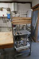 Stikvogn med div. Indhold