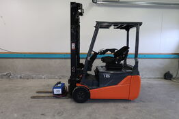 El-gaffeltruck TOYOTA 8FBET16 (Årgang 2013)