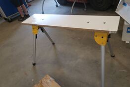 Klapbord med Dewalt ben