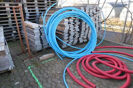 Div. Slanger samt stativ