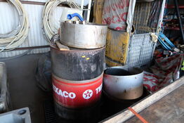 Spildekar med tønde