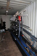 Grenreol med div. Varelager