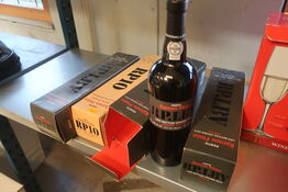 4 fl. Portvin RAMOS PINTO