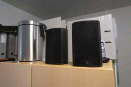 2 stk. højtalere JAMO