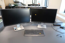 2 stk. computerskærme DELL, tastatur og dockingstation LENOVO