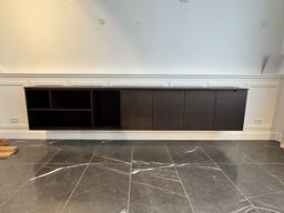 Boform Kvadrat KV85 skænk med linoleums top i røget eg