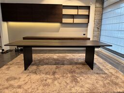 Plankebord i massiv røget eg