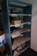 Reol med div. Varelager og reservedele