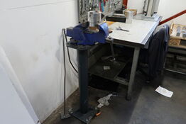 Skruestik på stativ