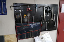 Værktøjstavle med indhold