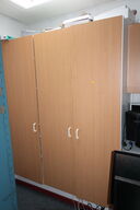 Div. Elektronik i skabe, bl.a. højtalere m.m.