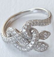 Brillantring af 14 kt. hvidguld