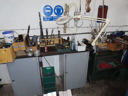 Værktøjsskabe med indhold