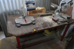 Bord med 2 stk. kapsave