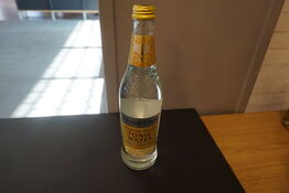 2 kasser FEVER-TREE TONIC