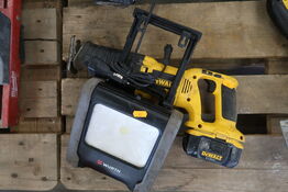 Bajonetsav DEWALT samt LED-lampe