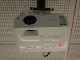 Projektor BENQ MW612 inkl. lærred