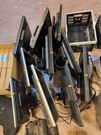 10 stk. ældre skærme (se billeder)