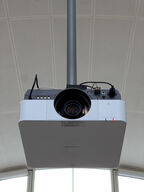 Projektor SONY VPL-FH500 inkl. lærred