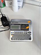 Labelmaskine CASIO KL-7400