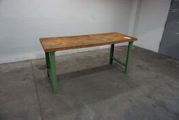 Filebænk i træ