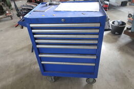 Værktøjsvogn med div. Værktøj