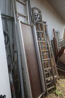 Div. stilladsdele samt stiger