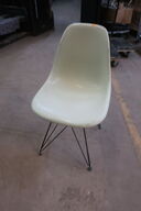 Stol  VITRA Model:744  Eames DSR Fiberglass 22245748
