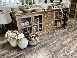 Vitrine skab m. 4 låger og skuffer 80x220x45 cm.