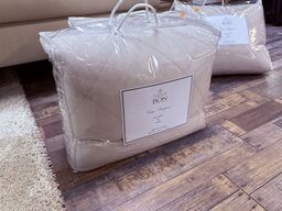 Sengetæppe CEST BON 260x280 cm.