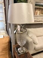 Bordlampe i glas/krom H: 61 cm