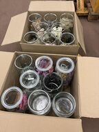 2 ks. Hårklemmer + glaskrukker