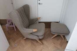 Lænestol SVEND SKIPPER Bamse STol Hallingdal med skammel