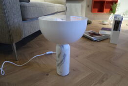 Bordlampe NEW WORKS Kizu Small - White Marble