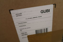 Spejl GUBI 33 Wall Mirror