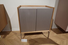 Kommode VIPP Cabinet - Vipp675 Light Oak Veneer