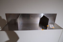 Hylde FRAMA Rivet Shelf Small - Aluminium