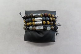 4 stk. Rebel & Rose Armbånd Med Stenperler