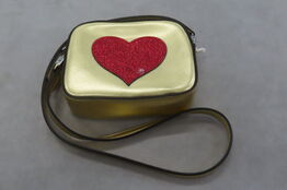 Gucci Skuldertaske i Guld med Glitrende Hjerte Design