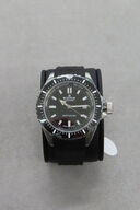 Edox Herreur Med Sort Rem Og Sort Skive