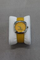 Armbåndsur The Cushion Watch 32 mm Gul