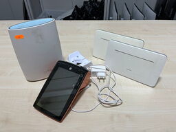 Assorteret routers og Touchpad