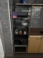 Indstikstativ med indhold